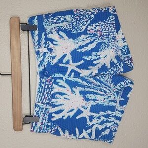 Lilly Pulitzer The Callahan Shorts in Brewster Blue Good Reef Print
